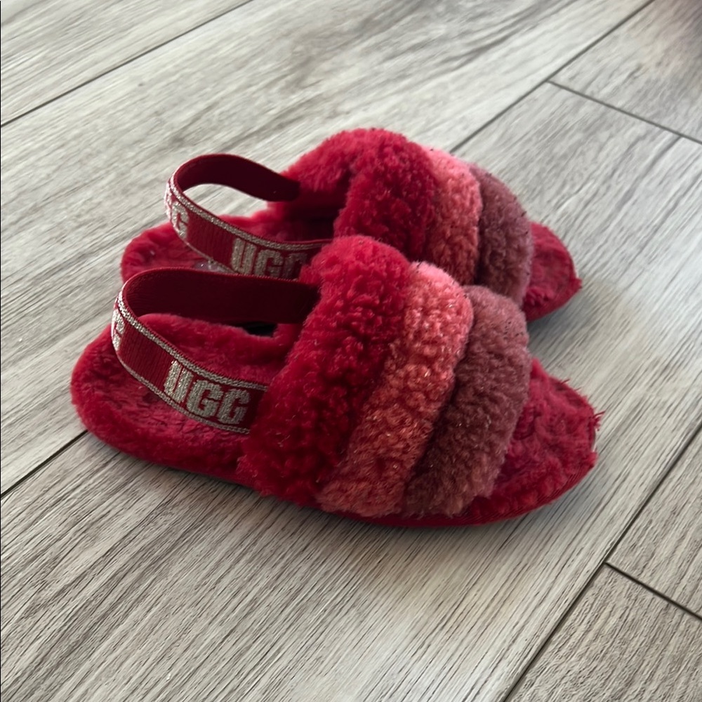 UGG Toddler Fluff Yeah Red Slipper Shoes Size 11